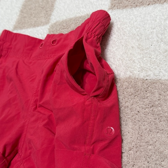 Lululemon shorts - Picture 5 of 5